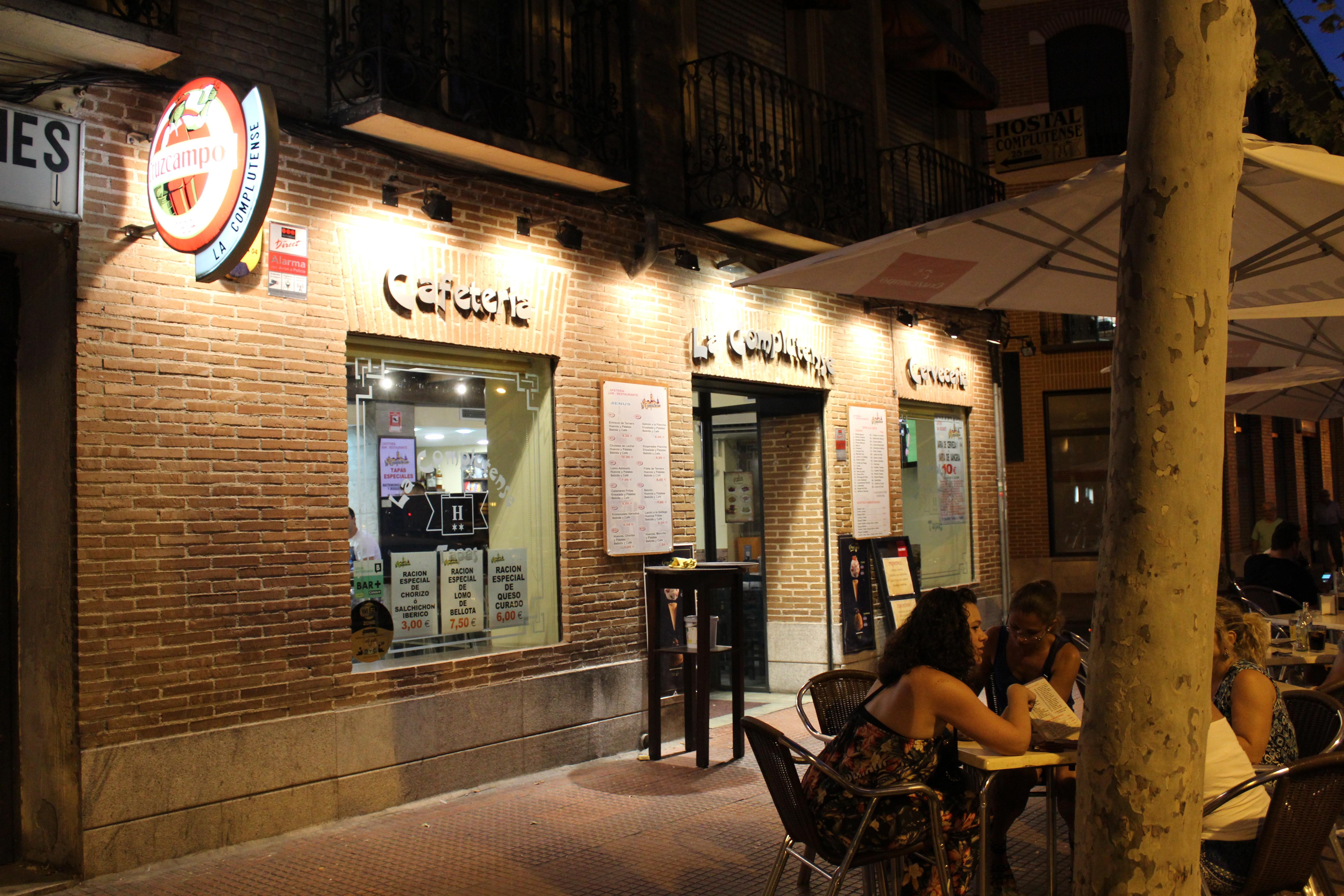 Hotel Cuatro Canos Alcalá de Henares Dış mekan fotoğraf