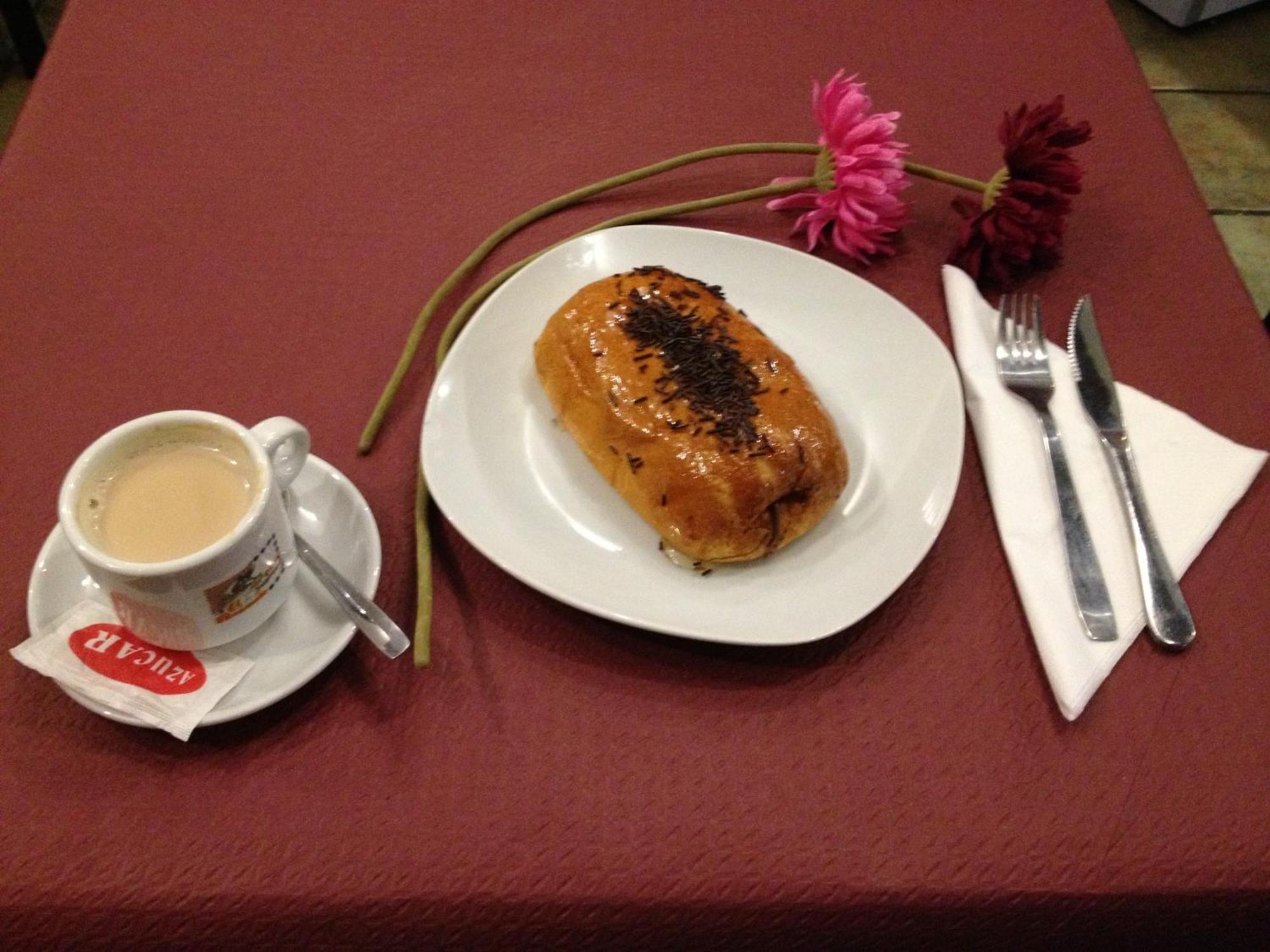 Hotel Cuatro Canos Alcalá de Henares Dış mekan fotoğraf