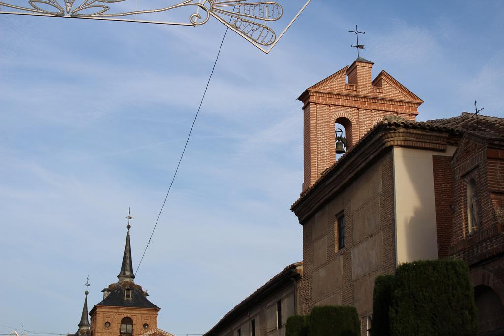 Hotel Cuatro Canos Alcalá de Henares Dış mekan fotoğraf