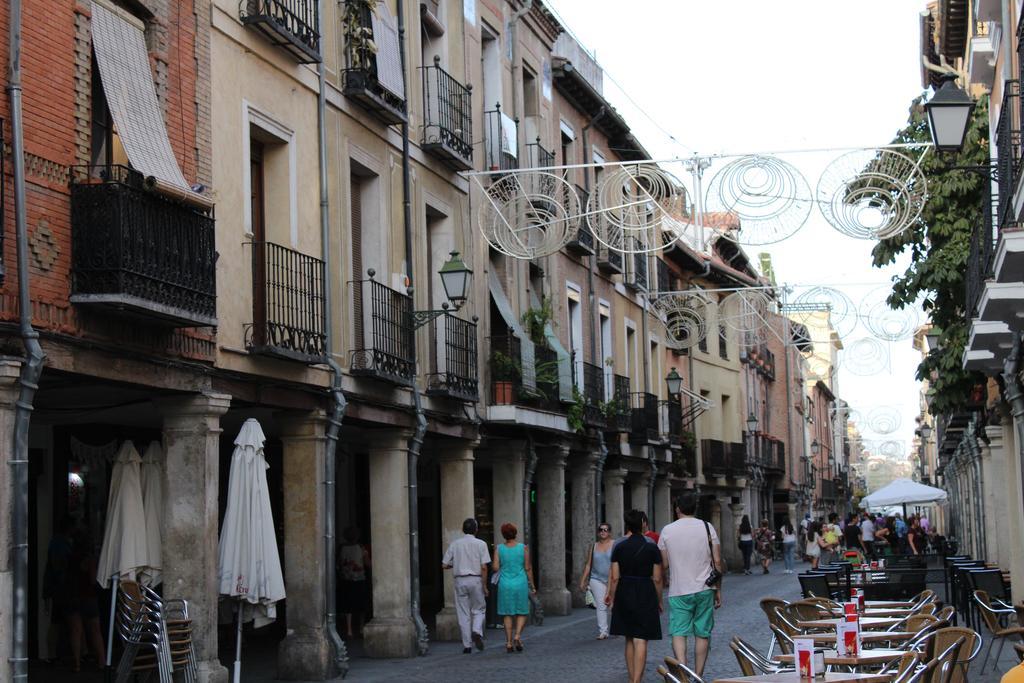 Hotel Cuatro Canos Alcalá de Henares Dış mekan fotoğraf