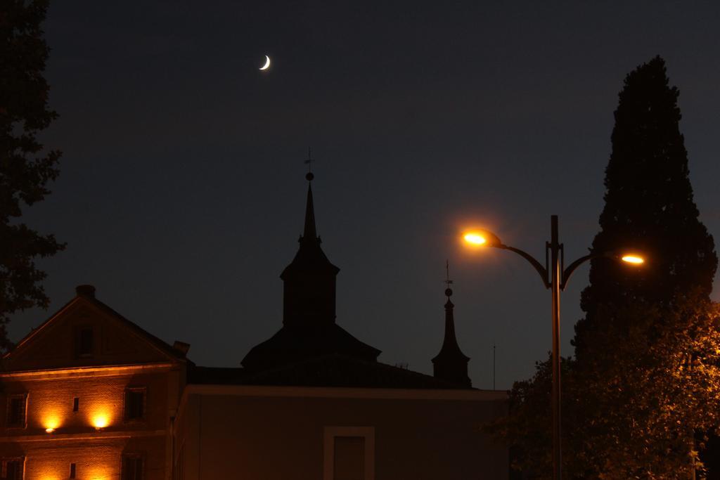 Hotel Cuatro Canos Alcalá de Henares Dış mekan fotoğraf